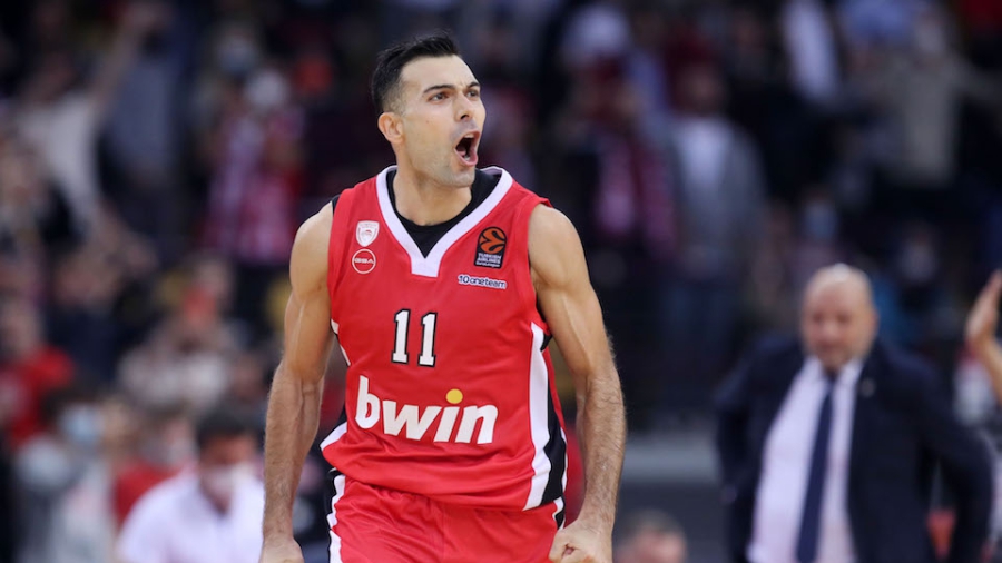 Ολυμπιακός: Με Σλούκα και Πάπας στην 12άδα για την πρεμιέρα του Final - 8!