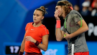 Ολυμπιακοί Αγώνες: «Έκλεισαν» εισιτήρια Σάκκαρη και Τσιτσιπάς