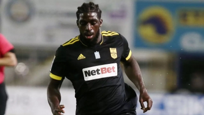 Ποδοσφαιριστής του Ολυμπιακού ο Αμπουμπακάρ Καμαρά!