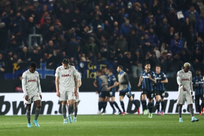 Αταλάντα – Ολυμπιακός 2-1: Ο Τζιμσίτι τον… τιμώρησε και η πρόκριση περνάει από τον Πειραιά! (video)