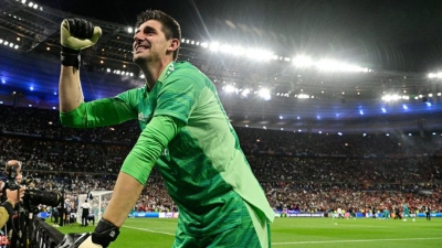 Τιμπό Κουρτουά: «Η Ρεάλ Μαδρίτης δεν παίζει, αλλά κερδίζει τους τελικούς!»