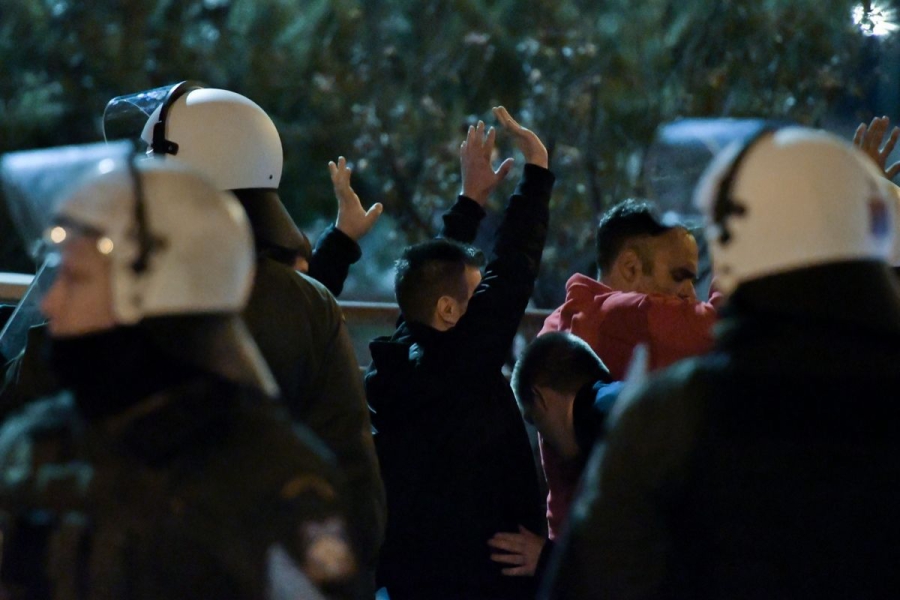 Επεισόδια στον Ρέντη: Ελεύθεροι όλοι οι προσαχθέντες