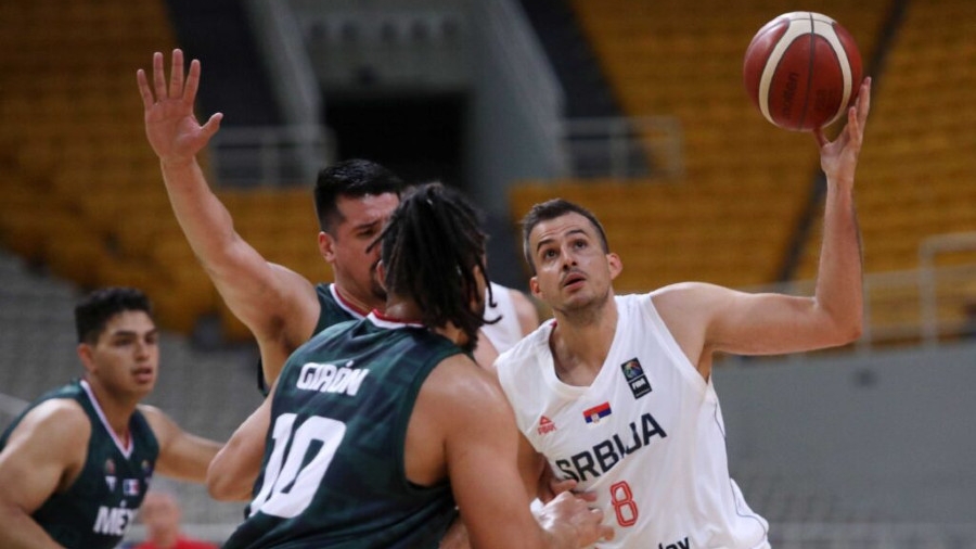 «Πλιάτσικο» στο ΟΑΚΑ: Έκλεψαν παπούτσια και πετσέτες από Πουέρτο Ρίκο, Σερβία και Μεξικό!