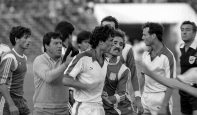 Πώς ο Χρίστο Στόιτσκοφ κέρδισε τη «Χρυσή Μπάλα», ενώ είχε αποκλειστεί διά βίου από τα γήπεδα!