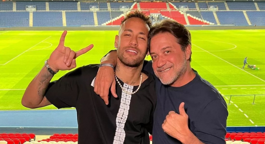 Ο Νεϊμάρ πόζαρε με τον Αρτουρίτο από το «La Casa de Papel»