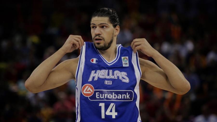 Λάζαρος Παπαδόπουλος κατά Ρωσίας: “Πρόκειται για εισβολή ενός δικτατορικού καθεστώτος σε μία ελεύθερη χώρα”