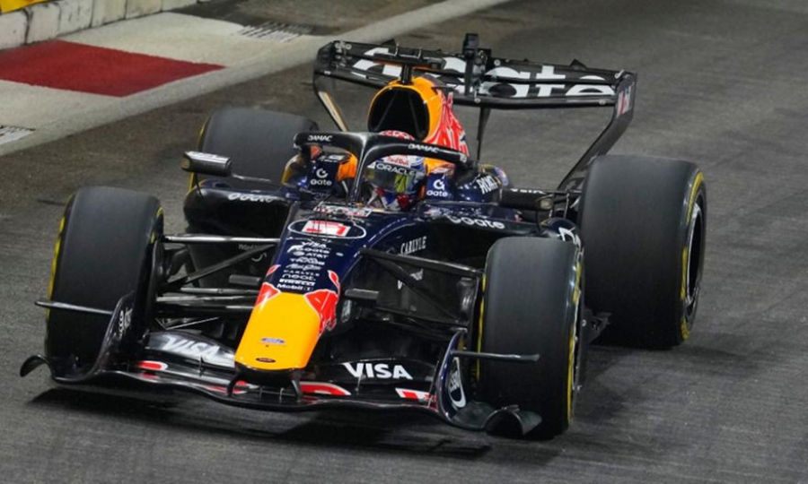 Grand Prix Σιγκαπούρης: Ασταμάτητος Φερστάπεν