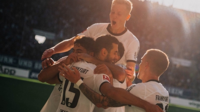 Bundesliga, 8η αγωνιστική: Άιντραχτ Φρανκφούρτης με τριάρα και... άγριες διαθέσεις – Την κορυφή άγγιξε η Μπάγερ Λεβερκούζεν