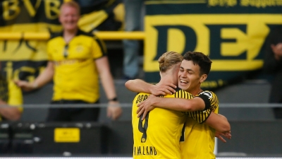 Τζιοβάνι Ρέινα: Πενηντάρισε στην Bundesliga από τα 18 του και έγραψε ιστορία!