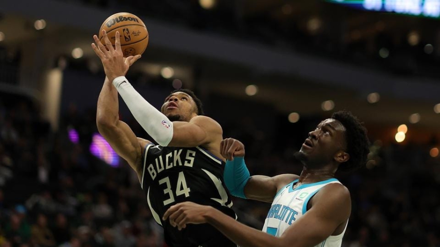 Giannis: «Η έκδοση του… Freak»!