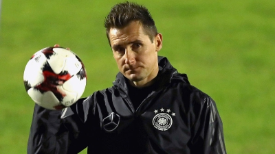 Ο Μίροσλαβ Κλόζε και επίσημα προπονητής της Νυρεμβέργης (video)