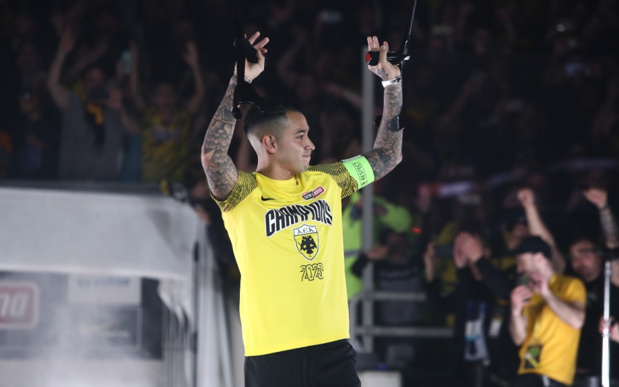 Sofa Score: Η ενδεκάδα της χρονιάς έχει… πολύ ΑΕΚ, λίγο Παναθηναϊκό και MVP Αραούχο!