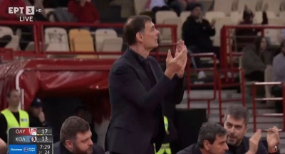 Ο Τανούλης αστοχεί, αλλά ο Μπαρτζώκας ζητά να τον χειροκροτήσουν! (video)