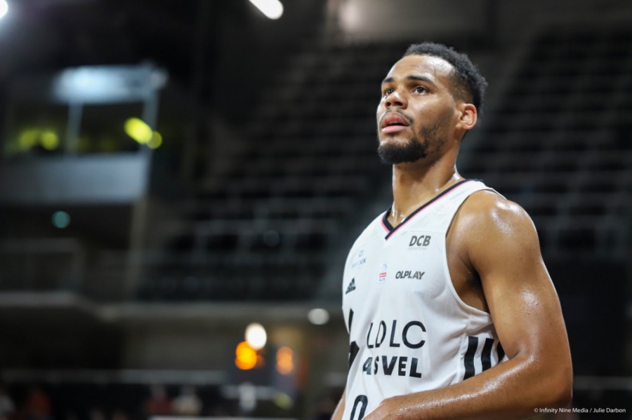 Νέο πρόβλημα για τη Βιλερμπάν - Χάνει για 1.5 μήνα τον Οκόμπο!