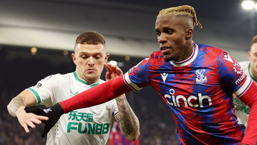 Κρίσταλ Πάλας - Νιούκαστλ 0-0: Ξανά στην τριάδα με... στραβοπάτημα