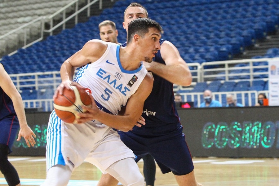 Ελλάδα-Σερβία 64-75: Αφήνει πίσω της το Ακρόπολις – Όλα τα βλέμματα στο Προολυμπιακό (video)