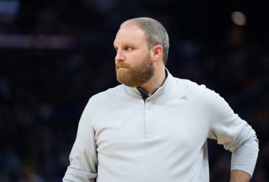 Προπονητής των Γκρίζλις: «Ντροπιαστική διαιτησία»