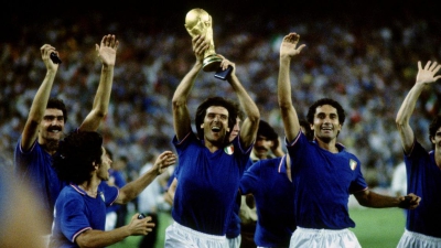 Ιταλία 1982: Η αμφιλεγόμενη επιλογή του Ρόσι από τον Μπέαρζοτ που έμελλε να καθορίσει ένα ολόκληρο Μουντιάλ! (video)