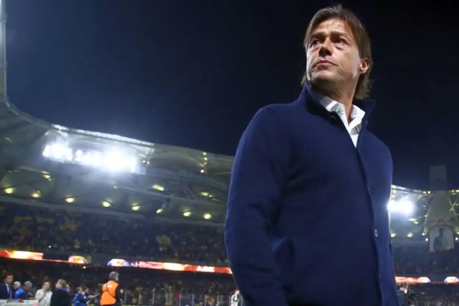 Ήταν αναμενόμενο, έγινε επίσημο: Στη Σεβίλλη για το... ρουά ματ ο «σκακιστής» Ματίας Αλμέιδα! (video)