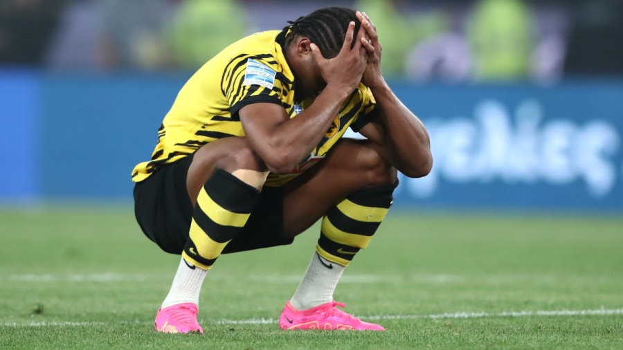 ΑΕΚ - Ολυμπιακός 0-0: «Κόλλησε» όπως ο Παναθηναϊκός και το προβάδισμα τίτλου παρέμεινε... πράσινο! (video)