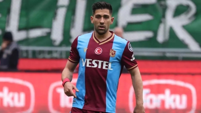 Απολογήθηκε ο Μπακασέτας για την κόκκινη: «Αναλαμβάνω πλήρως την ευθύνη»