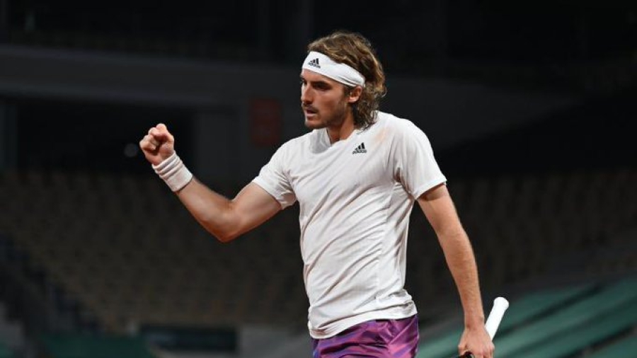 Στα «βαθιά» ο Τσιτσιπάς: Ναδάλ και Μεντβέντεφ στον δρόμο του στο Australian Open