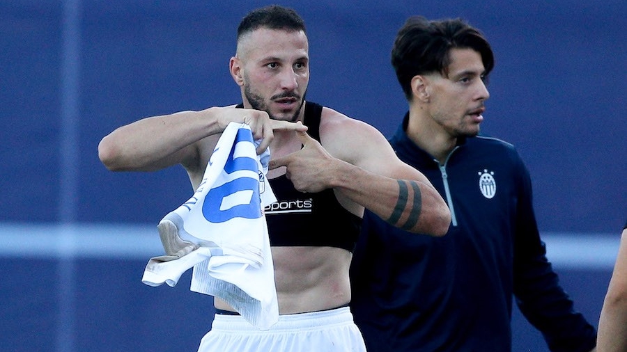 Ο «χρυσός» σκόρερ της Κηφισιάς, Μανώλης Καλλέργης στο BN Sports: «Δώσαμε και την ψυχή μας στο γήπεδο - Να πάμε όσο καλύτερα γίνεται σε πρωτάθλημα και Κύπελλο» (video)