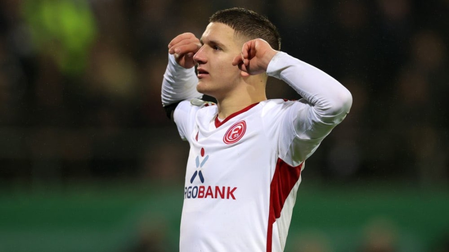 Εκεί που άλλοι έβλεπαν «πισωγύρισμα», ο Τζόλης είδε πως με ένα βήμα πίσω, θα κάνει δύο μπροστά!