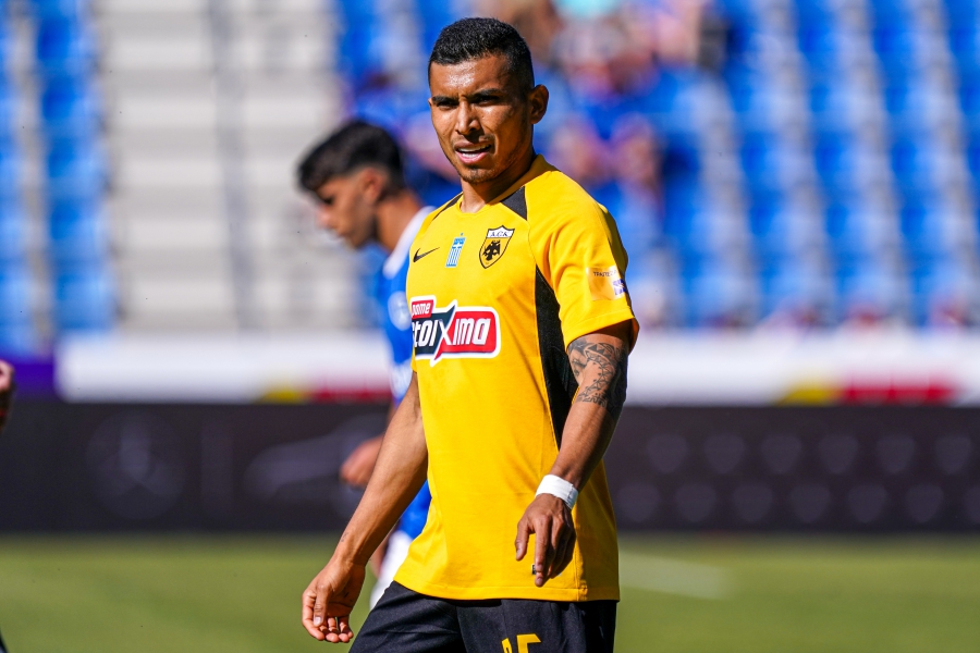 Πινέδα: «Είναι τιμή μου να βρίσκομαι στην ΑΕΚ, αγαπώ τον Αλμέιδα»