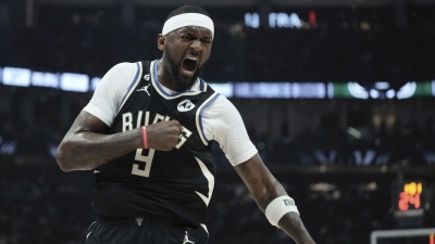 Χαμός στους Μπακς: Ο Πόρτις τα έβαλε με τον Γκρίφιν μετά την ήττα!