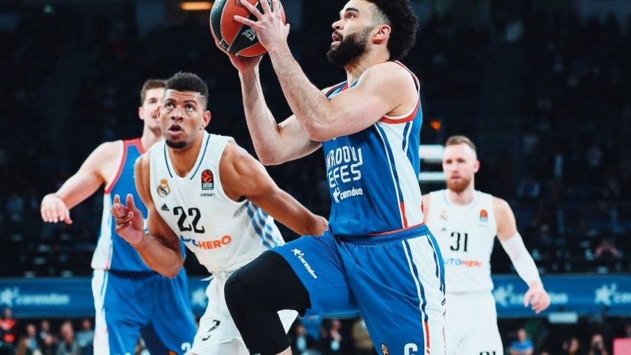 Ευρωλίγκα: Η πίεση στην Εφές φέρνει under του 1.89 από τη betshop.gr