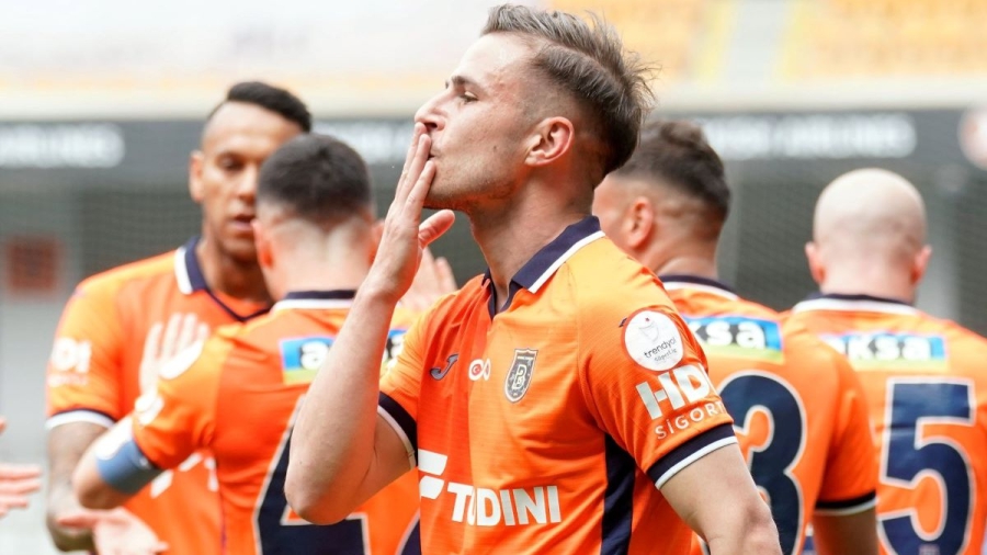 Δημήτρης Πέλκας: Σκοράρει «κατά ριπάς» με τη φανέλα της Μπασακσεχίρ! (video)