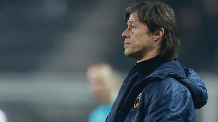 Αλμέιδα: «Σκέφτομαι μόνο το παιχνίδι που έχουμε μπροστά μας»