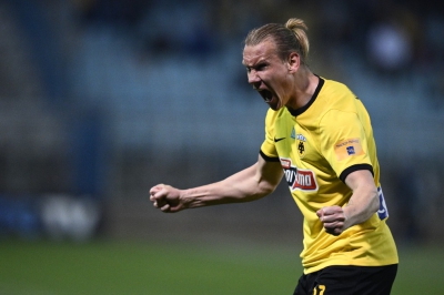 Λαμία – ΑΕΚ 0-1: Πετυχημένη κομπίνα για το «κιτρινόμαυρο» προβάδισμα με την… οβίδα του Βίντα (video)