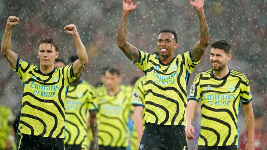 «Αν δεν το σηκώσει τώρα, πότε»; Κι όμως, η φετινή Άρσεναλ ξεπέρασε σε νίκες τους Invincibles! (video)