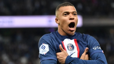 «Χαμός» για τον Εμπαπέ, αλλά εκείνος μένει… ατάραχος και σκέφτεται την Premier League!