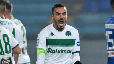 Κουρμπέλης: «Παρακαλούσα τον διαιτητή να πάει στο VAR αυτός μου έλεγε πως κάνω θέατρο»