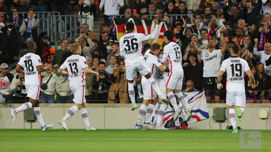 Μπαρτσελόνα – Άιντραχτ Φρανκφούρτης 0-1: Πέναλτι ο Κόστιτς και προβάδισμα των Γερμανών! (video)