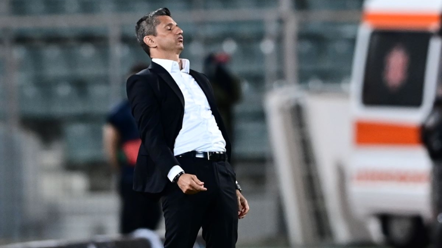 Λουτσέσκου: «Δεν έχω κοιμηθεί μετά τον χαμένο τελικό από την ΑΕΚ!»