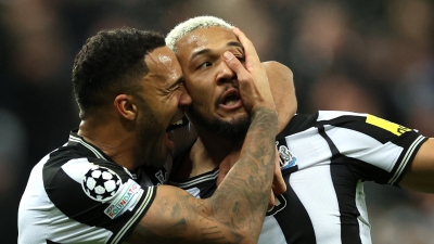 Νιούκαστλ – Μίλαν 1-0: «Γκολάρα» ο Ζοέλιντον, αυτή τη στιγμή προκρίνονται οι Άγγλοι! (video)