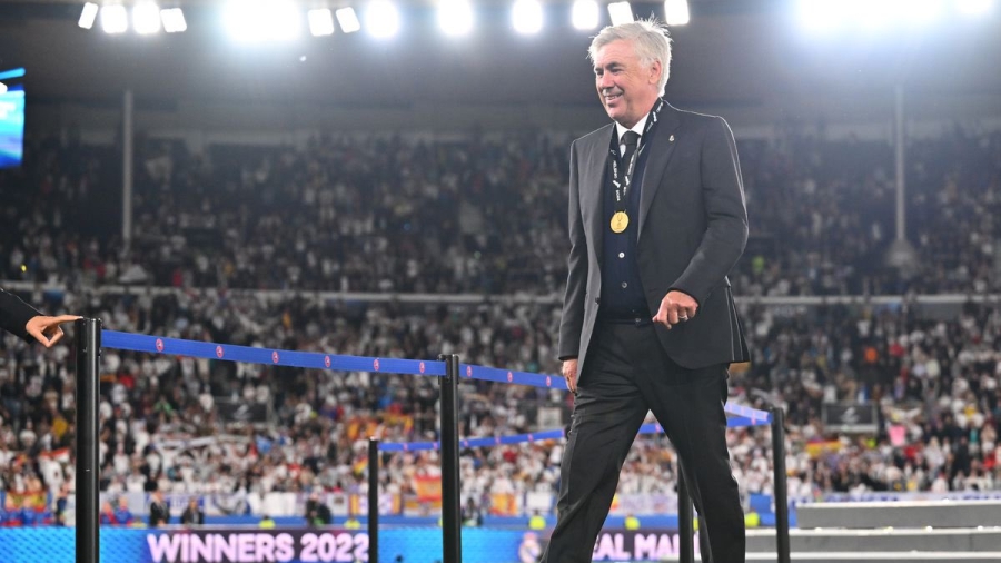 Η Ευρώπη «ανήκει» στον Κάρλο Αντσελότι: Πρώτος ΚΑΙ σε κατακτήσεις Super Cup, εκθρονίζοντας τον Γκουαρδιόλα!