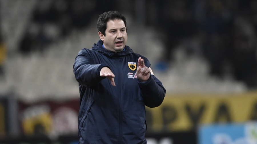 ΑΕΚ: Διαρκείς επαφές κι όλα ανοιχτά ακόμα και για άμεσες εξελίξεις με Γιαννίκη