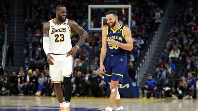 Γύρισαν σε εποχή… τελικών NBA: Κάρι vs ΛεΜπρόν σημειώσατε «διπλό», στη δεύτερη παράταση! (video)