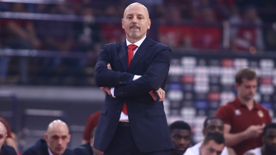 Ομπράντοβιτς: «Nα ελέγξουμε τα συναισθήματά μας»