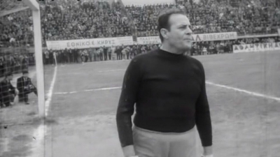 Λάμπρος Κωνσταντάρας: Ένας «τρελοπενηντάρης» που υπήρξε μεγάλος τρελό... ΑΕΚτζής! (video)