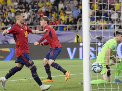 Οι Ισπανοί κάνουν το «απόλυτο» στον 2ο όμιλο του EURO U21 από την Novibet