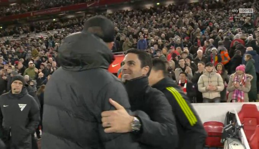 Απλώς... ουάου: Ο Κλοπ εξέφρασε στον Αρτέτα τις σκέψεις όσων παρακολούθησαν το παιχνίδι, στην αγκαλιά της σεζόν! (video)