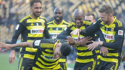 Άρης – Ολυμπιακός 1-0: Θύμισε… Φορτούνη ο Πάλμα και έβαλε το γκολ της χρονιάς! (video)