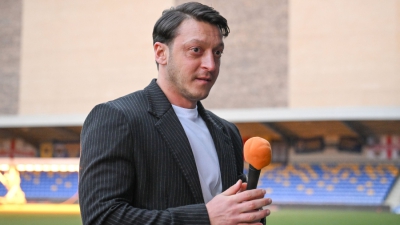 Προκλητικός Μεσούτ Οζίλ, ζήτησε από UEFA και FIFA την συμμετοχή των Τουρκοκυπρίων αθλητών! (pic)