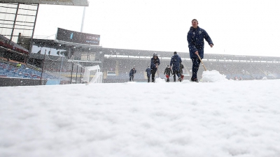 Premier League: Αναβλήθηκε το Μπέρνλι - Τότεναμ λόγω σφοδρής χιονόπτωσης!